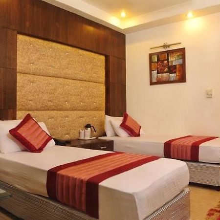 Hotel City Height - Delhi Ncr Id Not Accepted Nova Deli Exterior foto