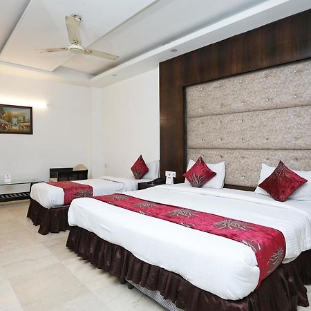 Hotel City Height - Delhi Ncr Id Not Accepted Nova Deli Exterior foto
